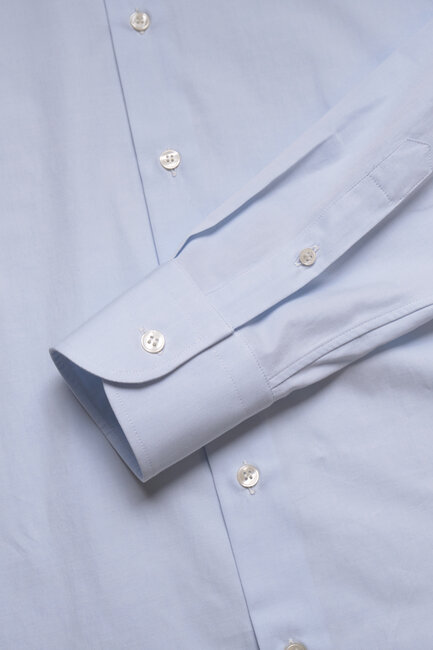 Curated Classics : essential fabrics for a modern wardrobe > Shirt > Light  blue washed shirt fabric 100% cotton : Lafayette Saltiel