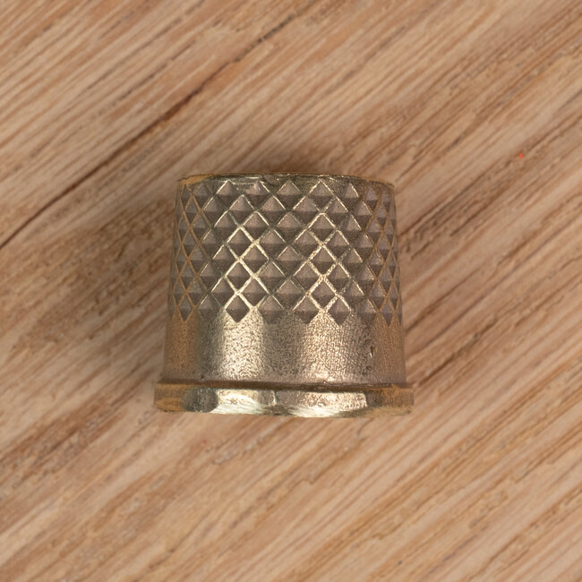 Tailor's thimble 16.7 mm (J) - brass