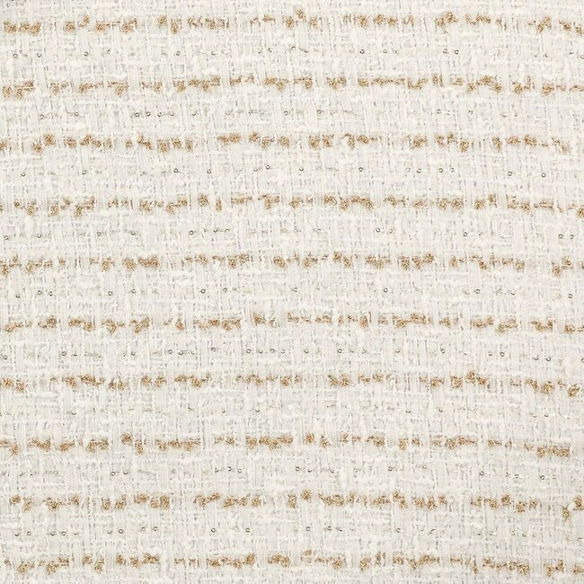 Pure white tweed with a uniform and refined texture. Discreetly metallic threads.