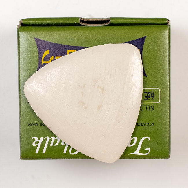 Japanese white triangular tailor's chalk
