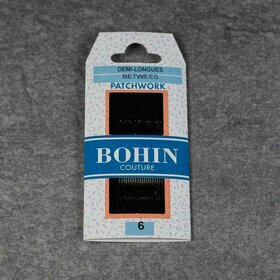 Between hand sewing needles Bohin N°6