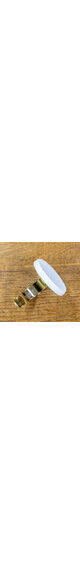 Magnetic pin holder with metallic
